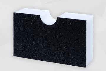 Weiße Polyestervliesplatte mit schwarzer Vliesoberfläche